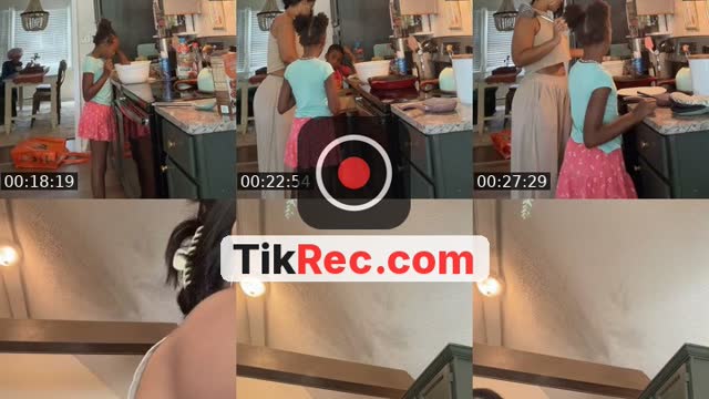 TikTok live: Cookin w/ the vibes!!! by @miahroseofficial