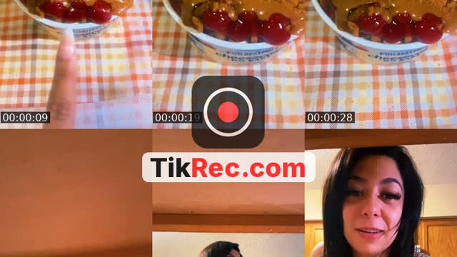 @mellyg3000 TikTok live