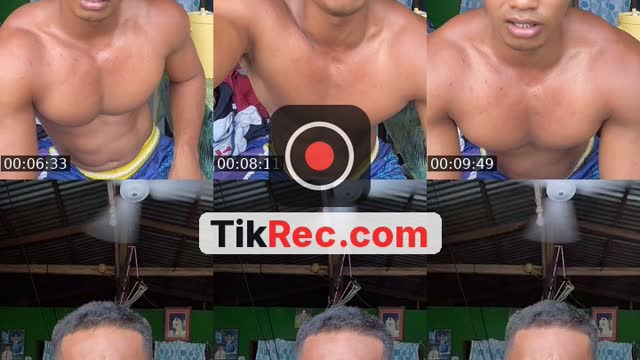 TikTok live: quicky live by @adriane00001