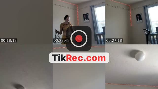 @koalakittykitty TikTok live from 2026-08-30