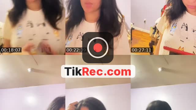 TikTok live: happy sunday 🍓🍒 by @leticia_spring26