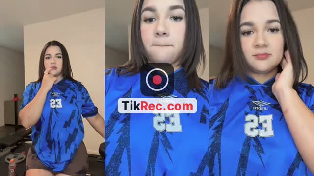 @aracelybarrera2 TikTok live