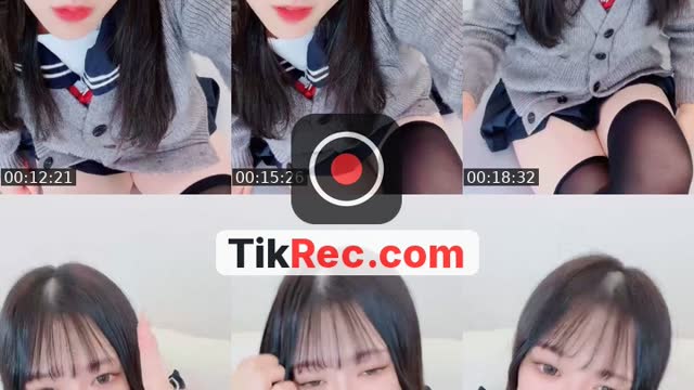 TikTok live: 今日はレアなコスプレ🎀 by @momocham428