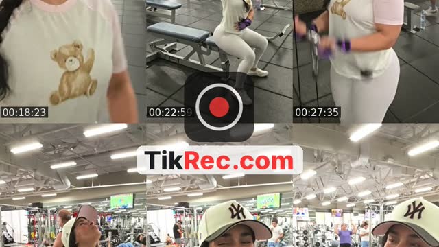 TikTok live: workout with me 😜 by @fit_mom2929