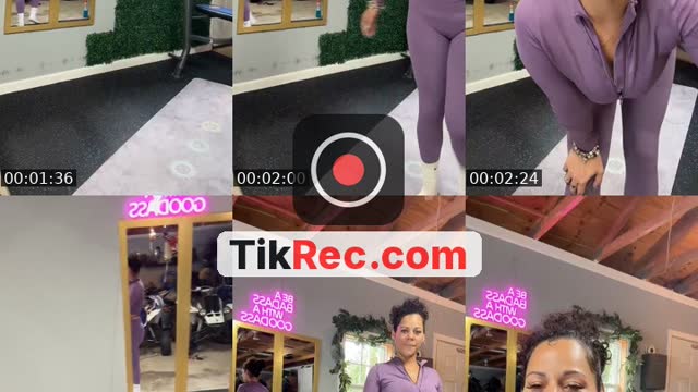 TikTok live: Gym In Progress ✨🖤 by @prettyylilly