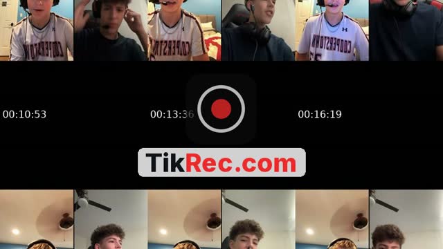 TikTok live: Putting away laundry by @ibrandoms