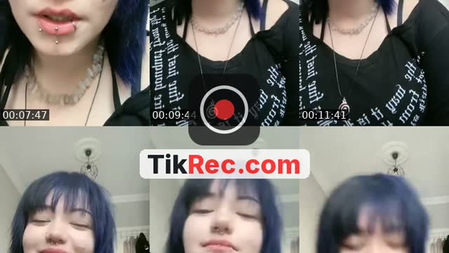 @leather.lips TikTok live