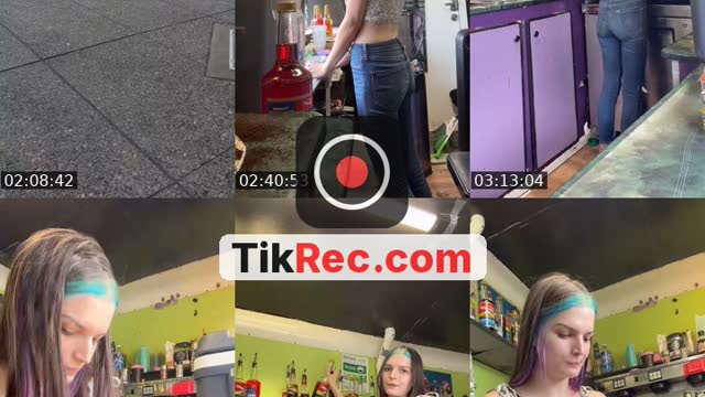 TikTok live: 🎡✨🦄 by @animatedcafe