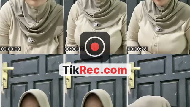 @erikatitaniaa TikTok live