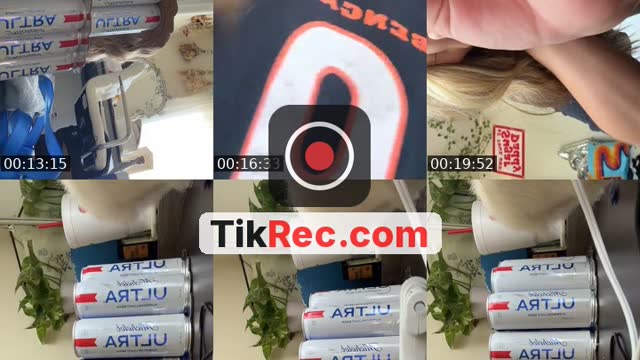 United States TikTok live: Wrap gifts with me! QNA! by @username7395826