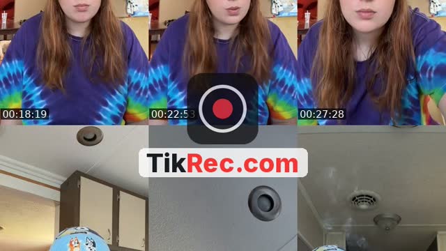 TikTok live: Holaaa by @dallycatgrace