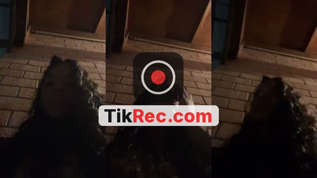 @maluudnz TikTok live