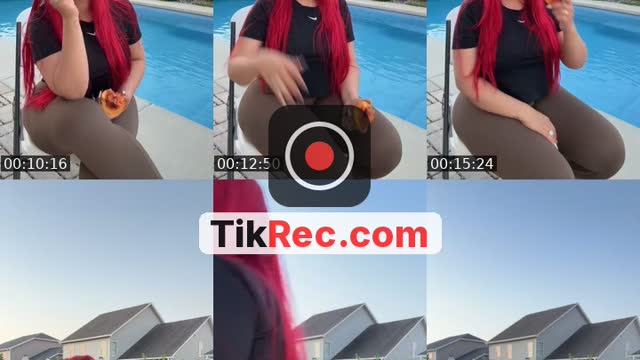 TikTok live: Hola✨ by @galjosshira