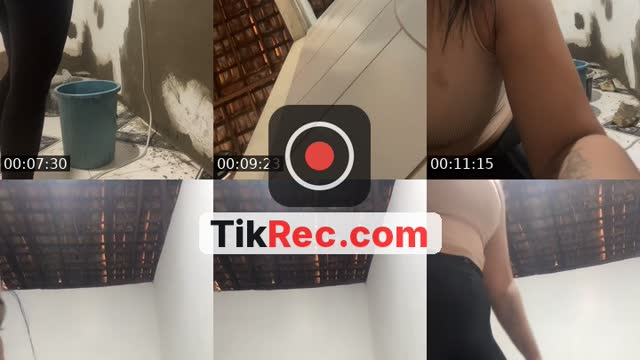 @thais067 TikTok live