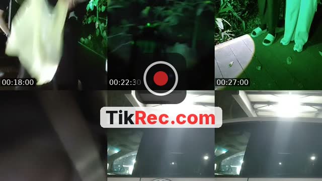 United States TikTok live: Night Walk Sama Sajat by @realroslanshah