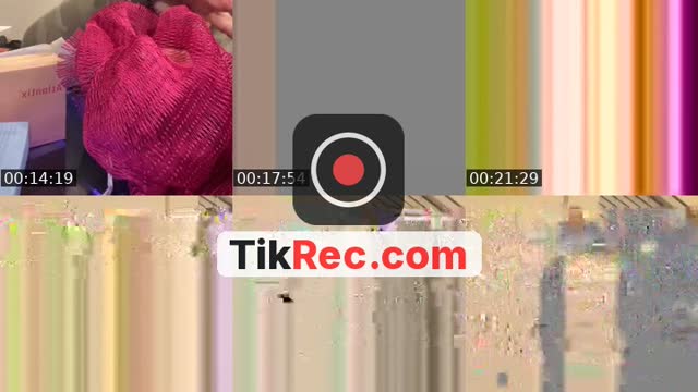 @reallifetiny__ TikTok live from 2026-09-03