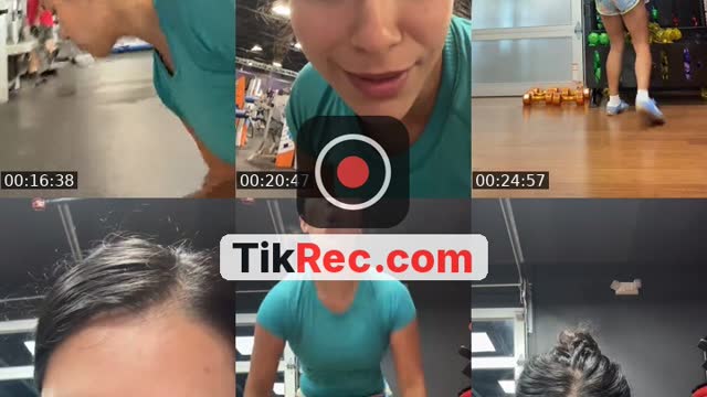TikTok live: Wtffff by @mariii02222