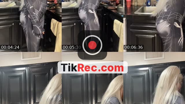 @babybaezy TikTok live