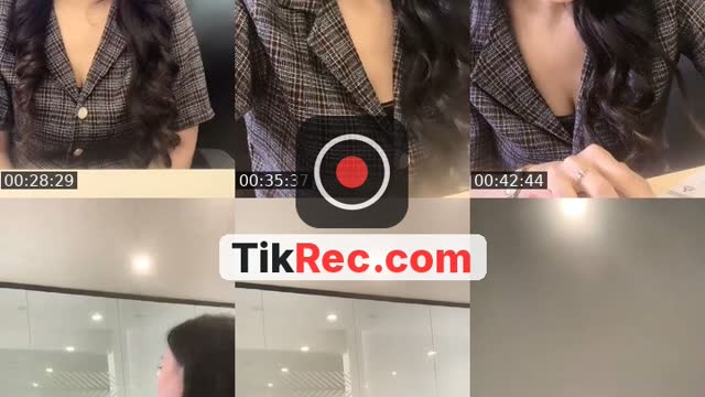 @henny_sol0 TikTok live from 2026-09-04