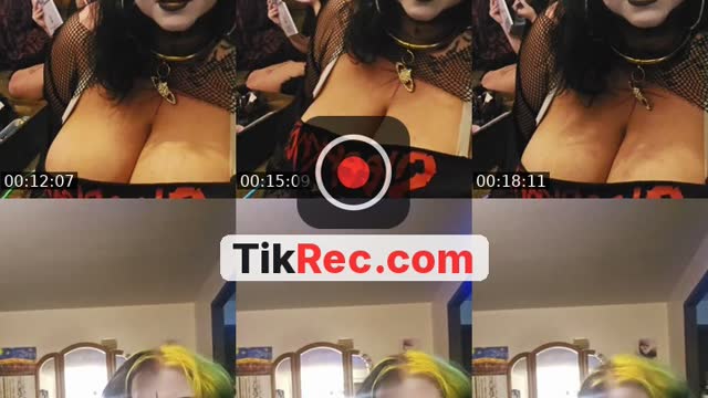 United States TikTok live: Make up time by @imatayzyou