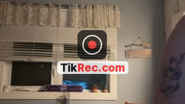 @playgirlbunny_ TikTok live
