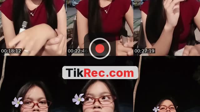 TikTok live: hlo by @redtoads