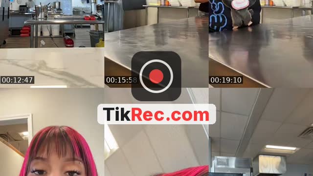 TikTok live: Boba 🧋 by @dvn3ry.luvs.chae
