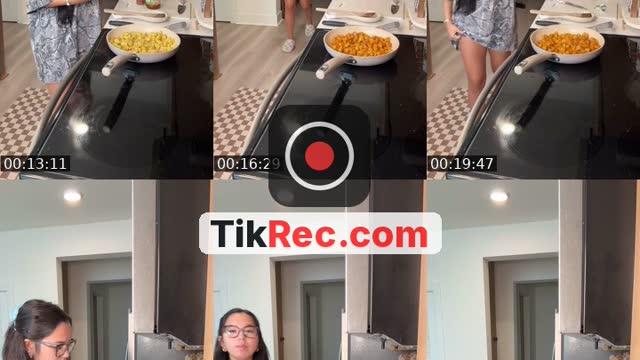 TikTok live: EsQueef Me by @nnnnylsoj