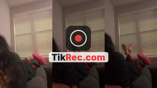 @ghostg1rl.__ TikTok live