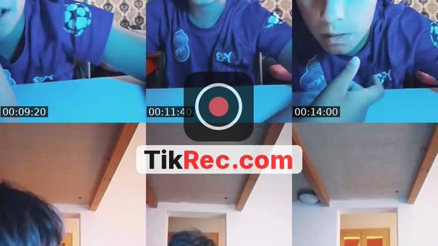 TikTok live: 18+ by @antonnek17