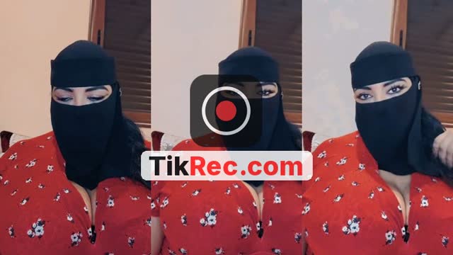 @soma.queen42 TikTok live