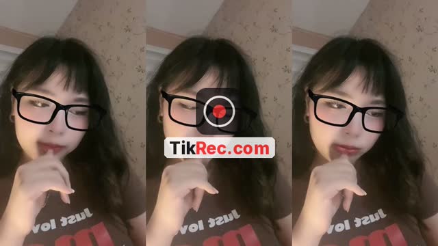@http.effieeee TikTok live
