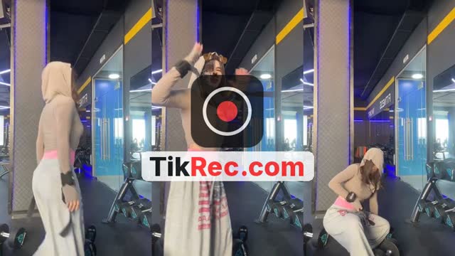@femina_gul TikTok live