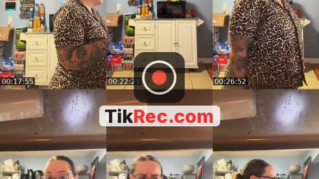 @jusplainchels TikTok live from 2026-10-02