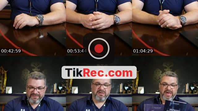 TikTok live: MuseumofTarot LIVE by @museumoftarot