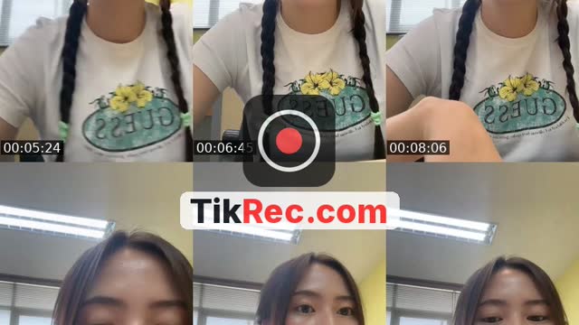TikTok live: Kuliah by @rilkareyna