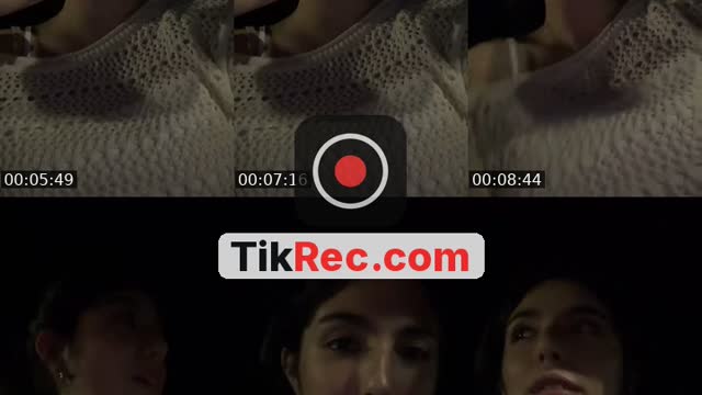 TikTok live: ahscary! by @prettyhottspicyprincess