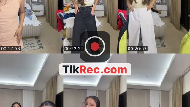@sssssssisssy TikTok live from 2026-10-03