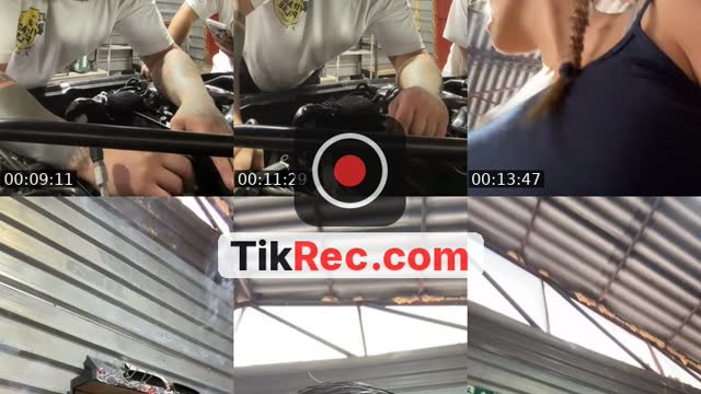 @viickyy.24 TikTok live