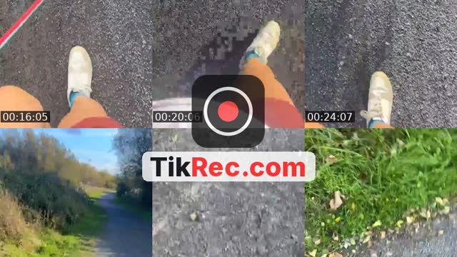 @oopsnoshoes TikTok live from 2026-10-02