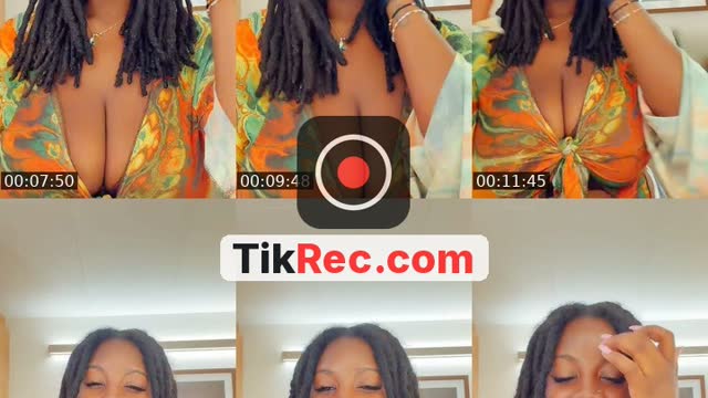 TikTok live: Focus on mommy 😵‍💫🧎‍♂️ by @everythingforaya