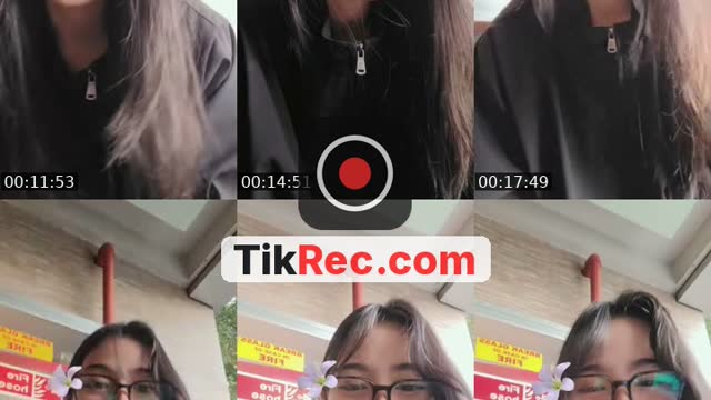 TikTok live: random! by @hniloveli