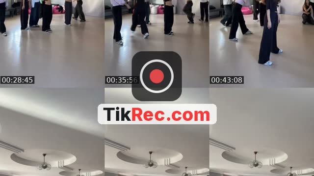 TikTok live: Kpop class by @ali.stars.officials