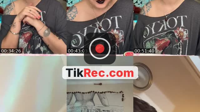 TikTok live: Hangout and have fun 🤘🏻 by @ashleywalden71