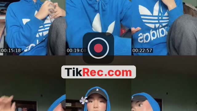 TikTok live: hii by @honeyc4ndy