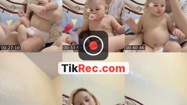 @mocyyyy.__ TikTok live from 2026-10-04