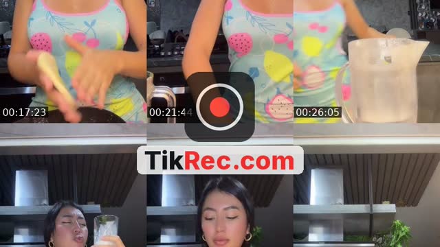 @_paola__6 TikTok live from 2026-10-04
