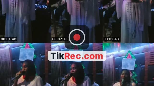 @cafe.the.rood TikTok live