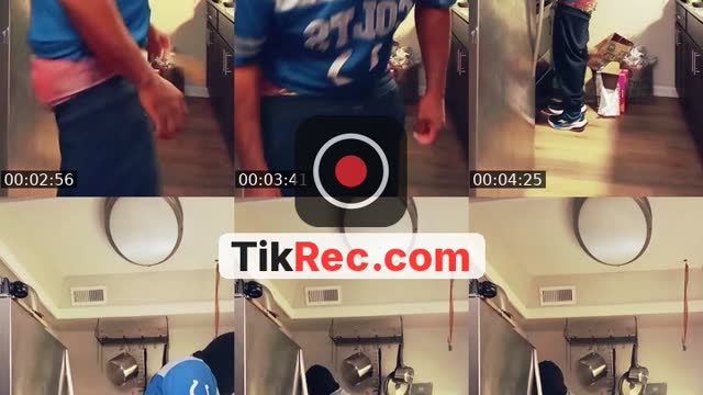 @alexlilpeepeebigc TikTok live