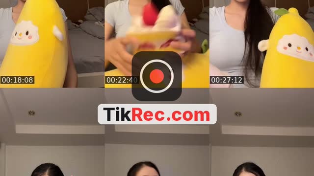 TikTok live: ปล่อยผ้าค้าบอ้วน by @mmpancakeluvle